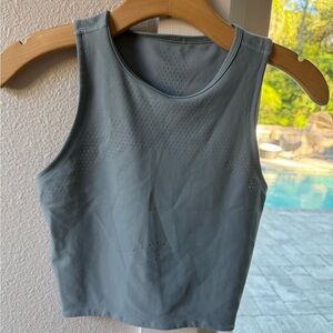 Gray Sleeveless Athletic Top